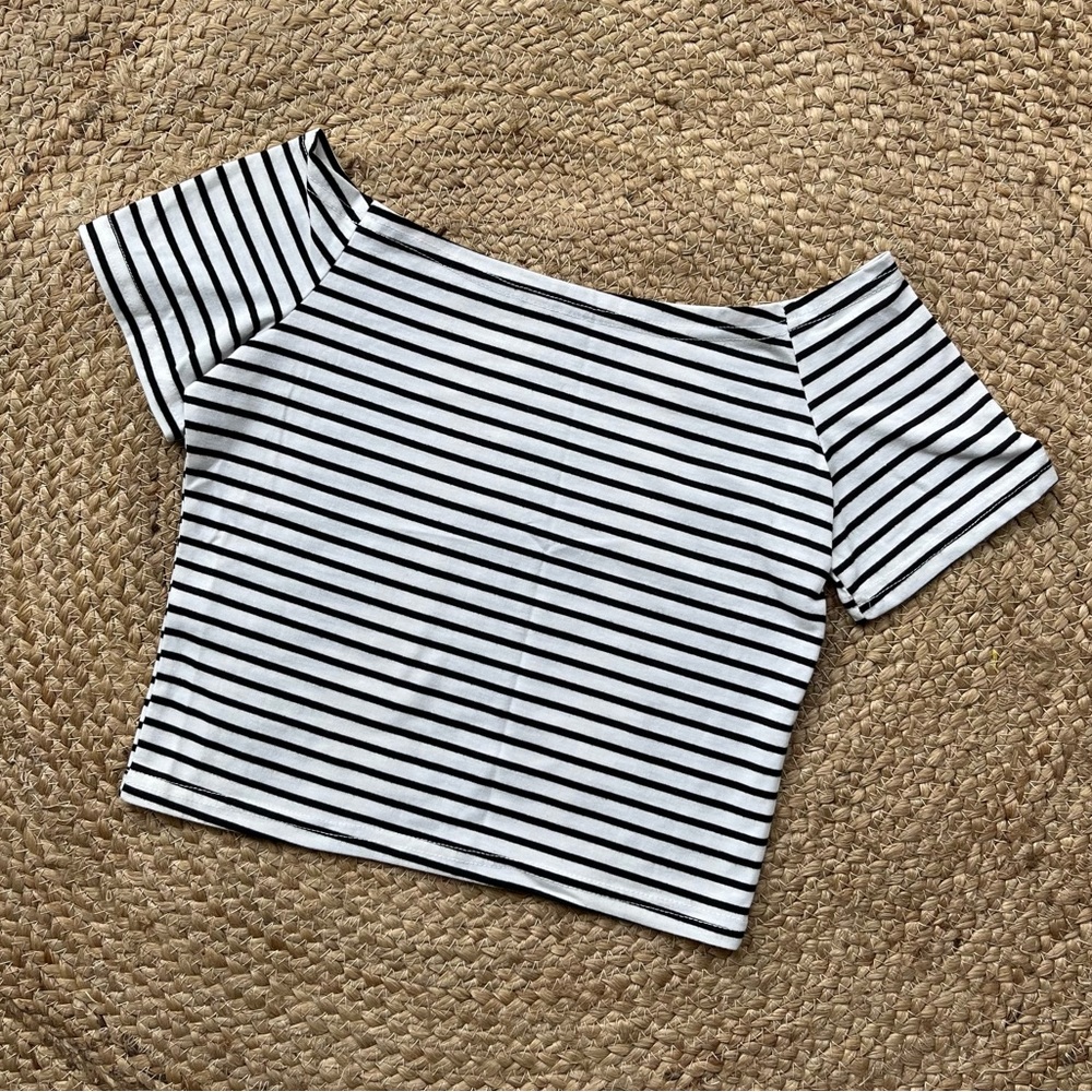 SOLD ❌ Striped Boat Neck Crop Top - Picture 1 of 3
